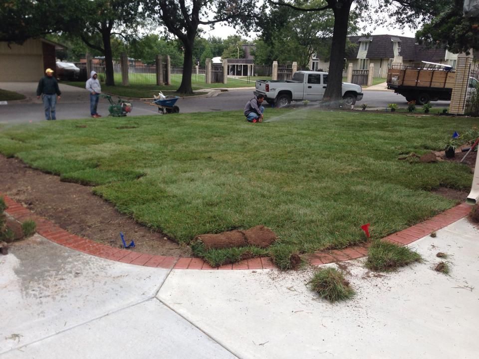 Pace, Ferry Pass, and Milton mulch professionals